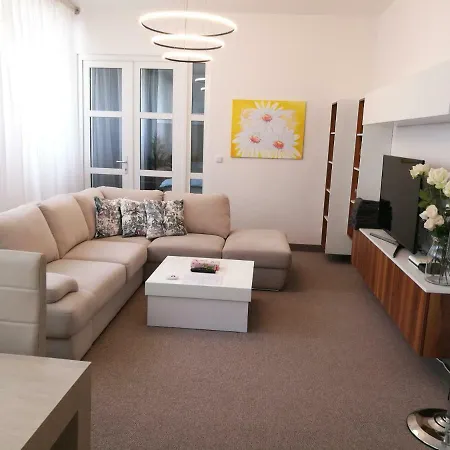 Apartman U Terezky V Chomutove
