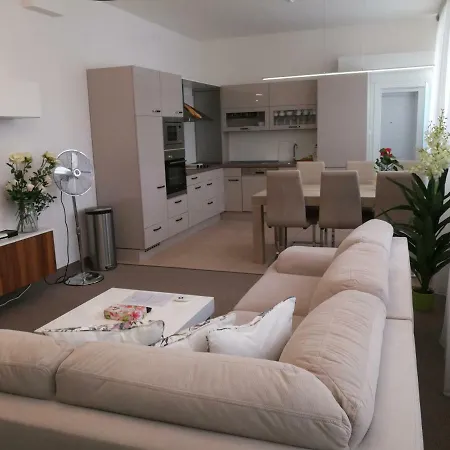 Apartmán U Terezky V Chomutově *